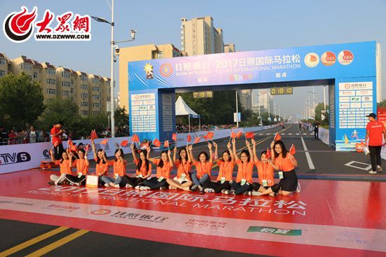 直击日照国际马拉松比赛,看图感受现场!