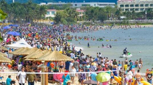 国庆中秋8天假如何避免“人看人”?途中遇到问题该如何处理?