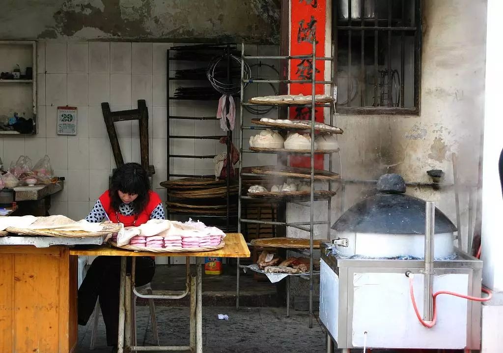“食在广州,味在潮汕”