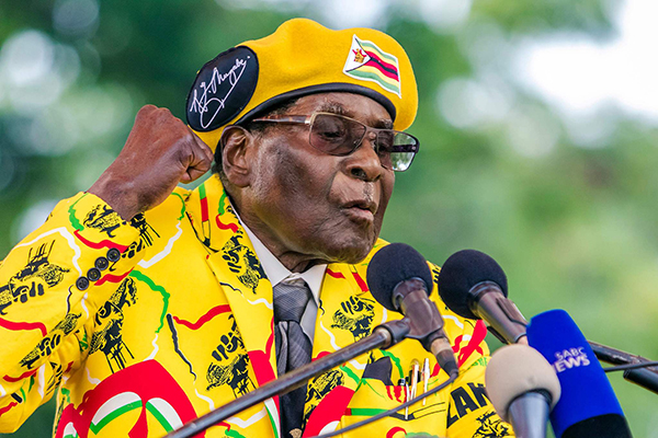 争议穆加贝：政治强人与“99岁总统梦”