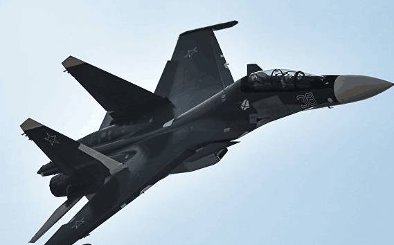 美国防部：俄苏-30黑海上空拦截美军机24分钟 距离15米
