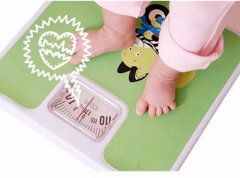 敏宝体重偏轻? 麻麻要做好过敏宝宝辅食添加