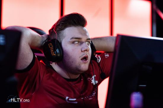 Mouz时的Carry Machine