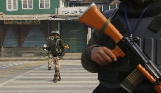 印军在克什米尔杀害本国平民 该地区互联网被封锁