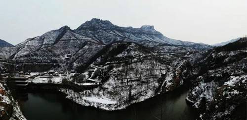 浮戏山雪花洞景区荣获2017年度中原旅游景区金口杯奖