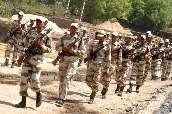 印拟增加中印边境兵力部署 新建47个边防哨所