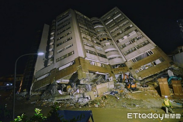 台湾花莲地震已致11人遇难