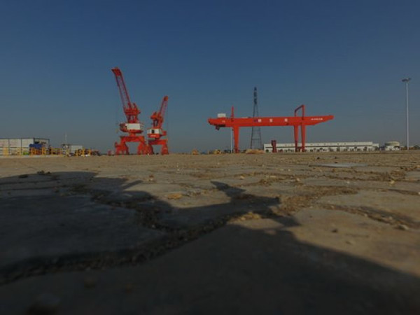 一期工程基本建成即将开港运营的长沙铜官港（4月9日无人机航拍）。