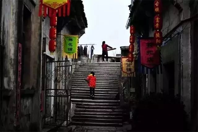如何穿越回2000年 40f49f8cbbf7797_w640_h426.jpg