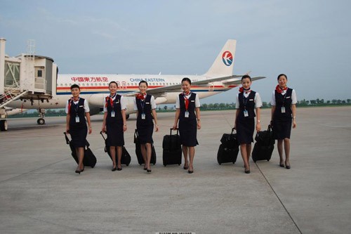 初中生毕业直接上大专,石家庄经济学院助你成