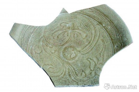 图1 同安窑珠光青瓷，标志性“米”字形荷花纹