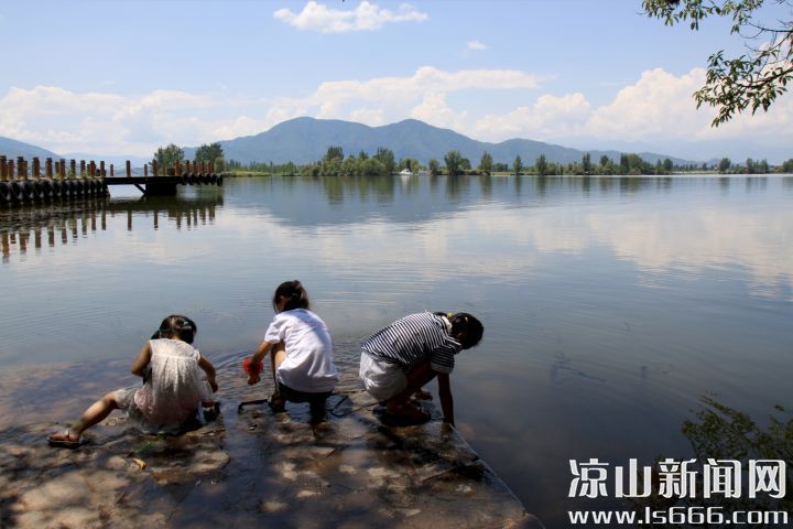 凉山:天气预报| 本周迎夏至 云雨相伴依然闷热