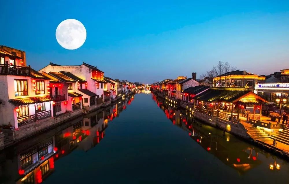 伴随世界杯的火热激情 去这些地方凉快一夏 | 凤