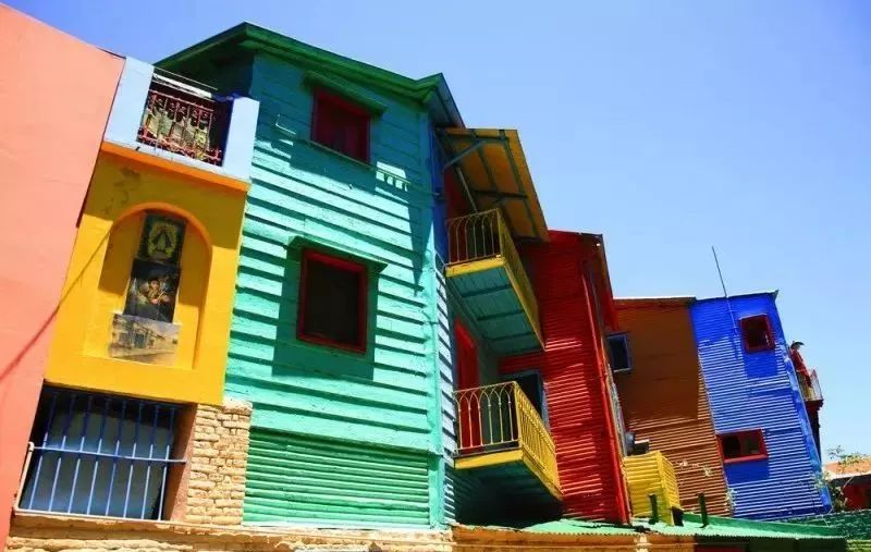 伴随世界杯的火热激情 去这些地方凉快一夏 | 凤