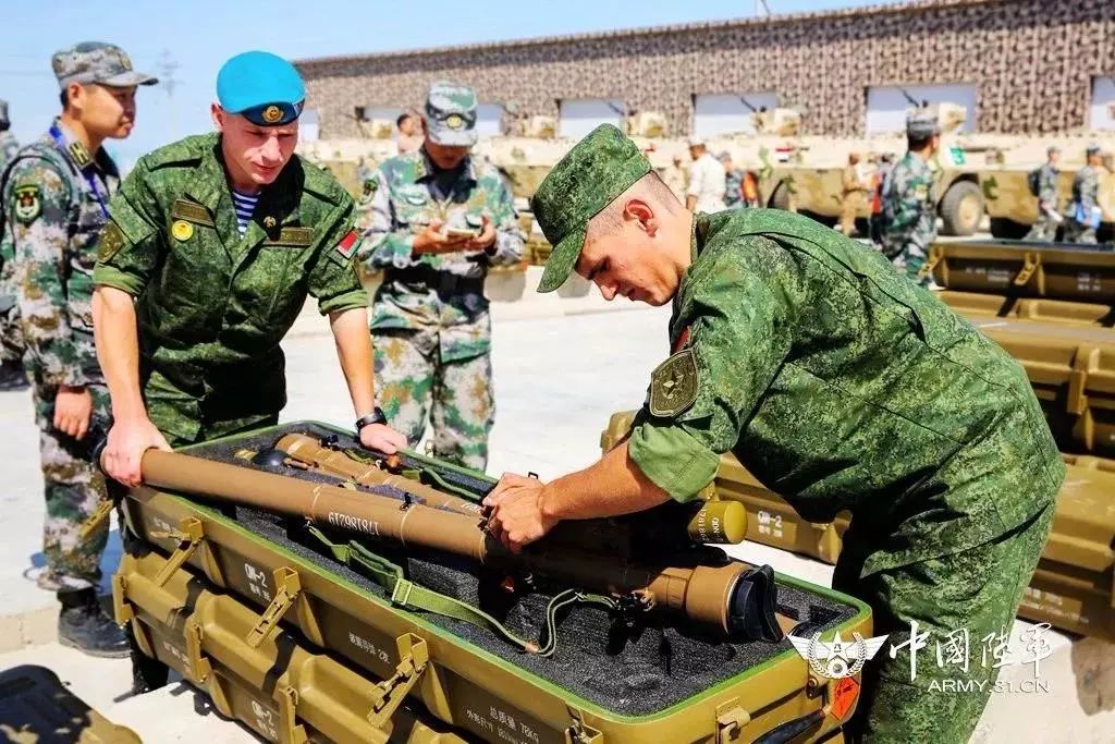 首次使用中国武器在华竞技 俄军能收获什么？