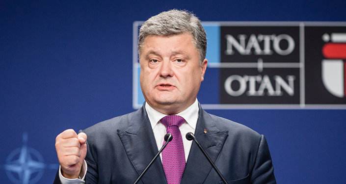俄媒:乌克兰总统签署命令 终止“乌俄友好条约”
