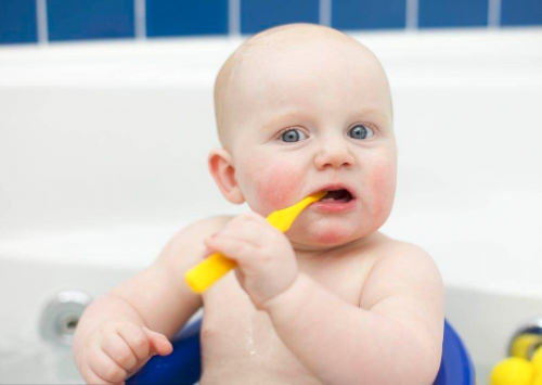 宝宝脸上湿疹是怎么回事,分析湿疹的几种原因