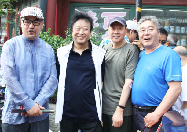 张俊以盛赞程茂全"宏宝堂第二十二届书画名家百扇展"享誉中国