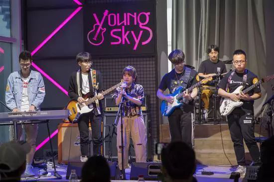 校园音乐完整版 363b20c58472bf9_w550_h366.png