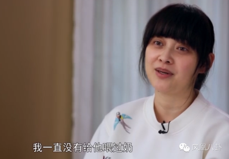 喂奶呛到儿子,煮饭不会加水…梅婷被老公宠成公主?(一)