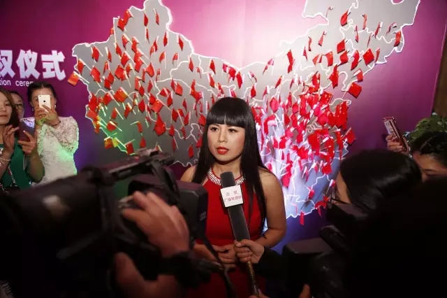 【林夕梦·不同凡想】千城万店再创传奇_凤凰