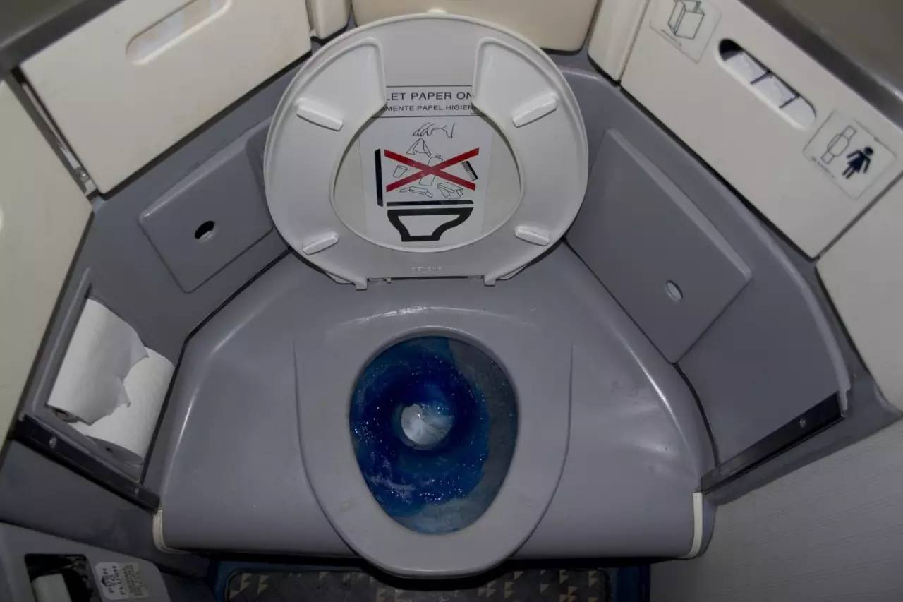 The Coolest Amenities You'll Find in an Airplane Bathroom