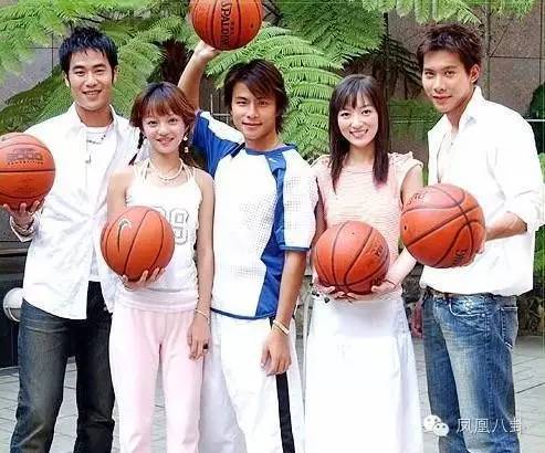 她被亲妈指控吸毒,当红时遭雪藏,如今… (组图)