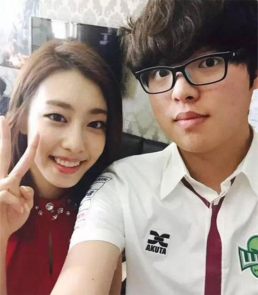 ROX夺冠助SKT进入S6 然而Faker却高兴不起来_|Faker|ROXesports电子竞技_凤凰网