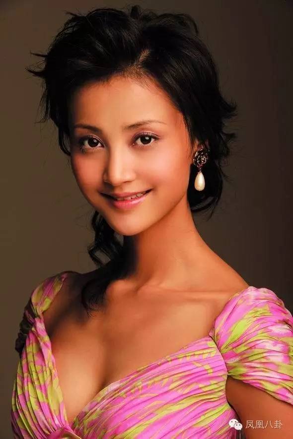 从张歆艺的下巴褶皱说起，女明星的下巴到底藏了什么秘密？