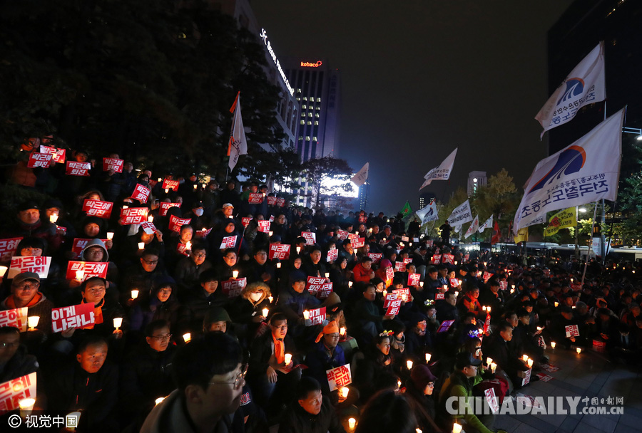首尔市长领导民众烛光集会 呼吁朴槿惠下台(图)4