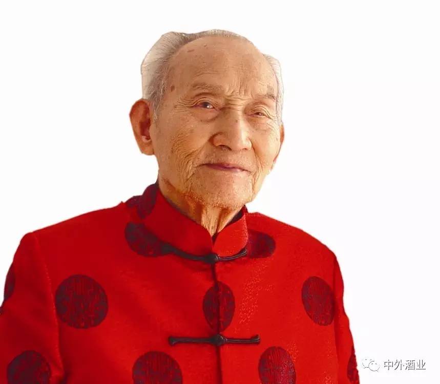 汾酒李秋喜董事长一行看望108岁酒业泰斗秦含