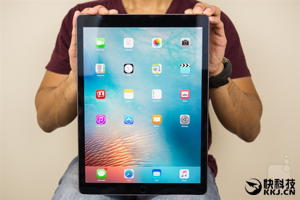 90%屏占比！10.5寸iPad Pro发布时间曝光：量产很悬