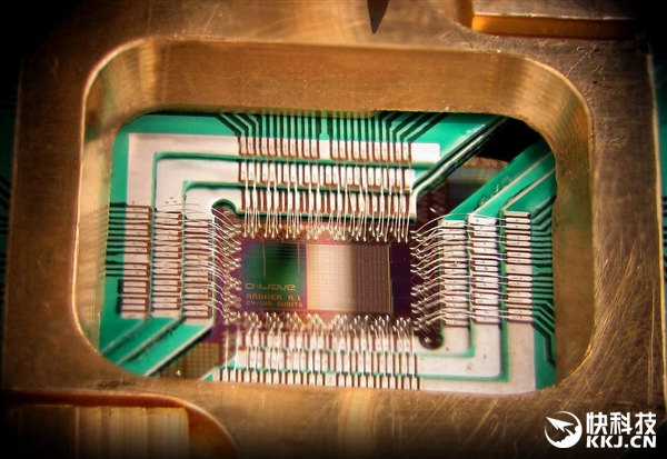 中科院研发中国第一台量子计算机：性能惊人