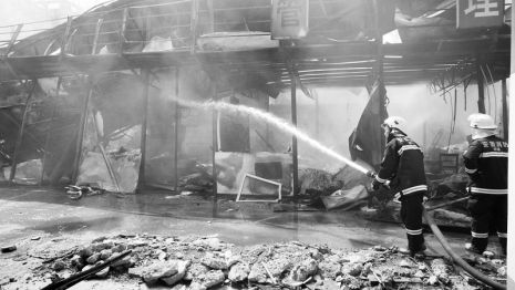 蚌埠一工地工棚突发火灾 所幸当时工人正在上
