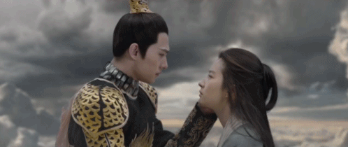 这俩人还有在桃花林的的深情一吻,如梦如幻,有点令人激动.