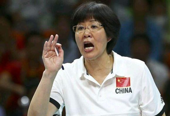 郎平16年拒绝美国记者的无理要求 比率中国女