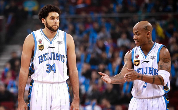 老马助攻创新低提前缴械 北京新援4献暴扣仍无用