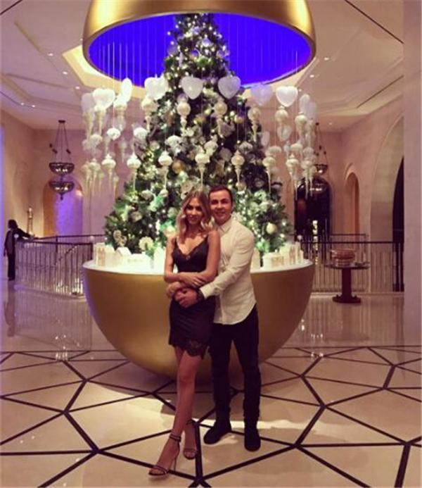 梅西最恨之人格策的女友又拍性感大片还记得他