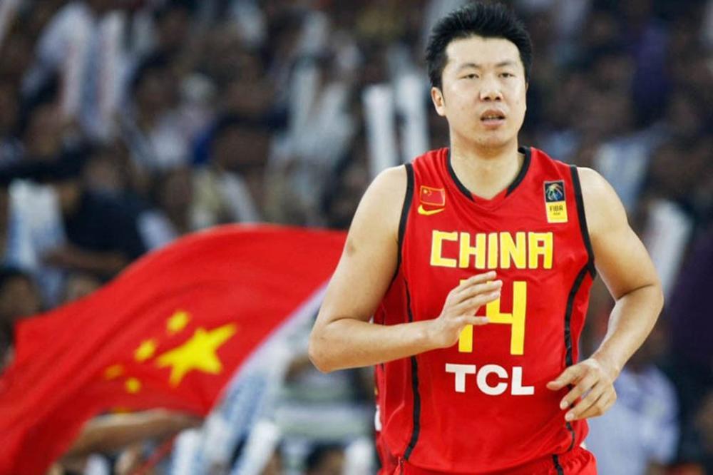 为中国男篮贡献最大的人:1米82的他竟然力压姚