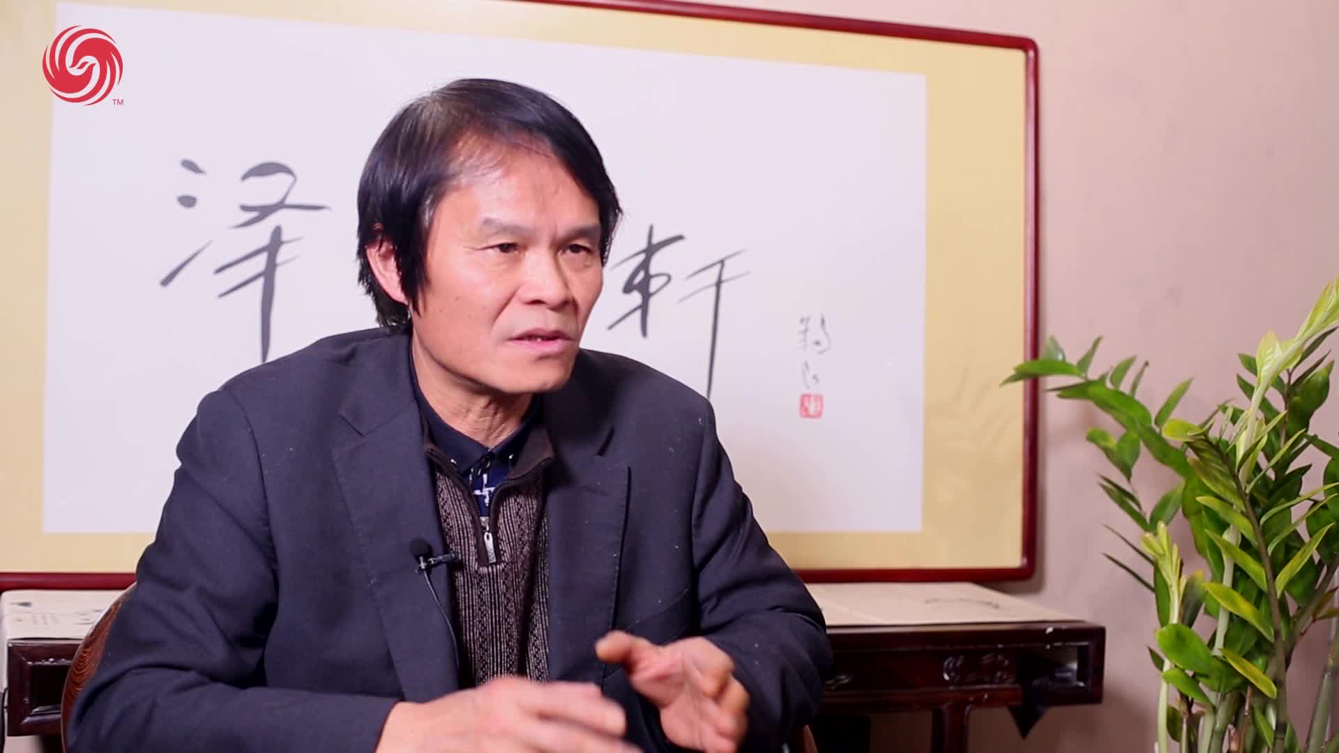 中国工艺美术大师宁勤征:独创多种制瓷技法创新当代瓷