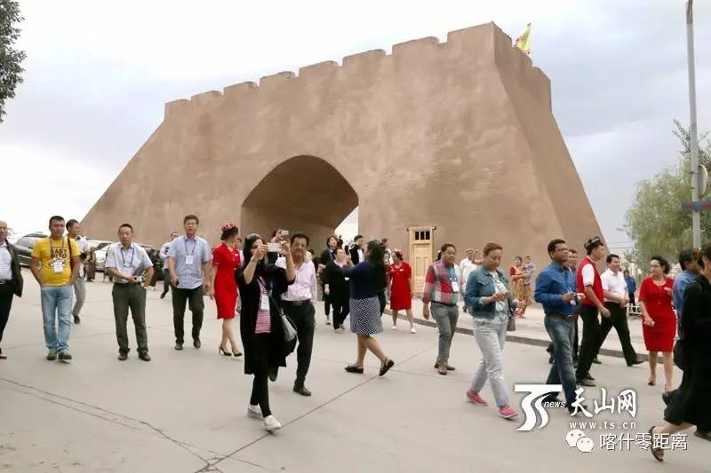 喀什噶尔老城景区游客量持续攀升