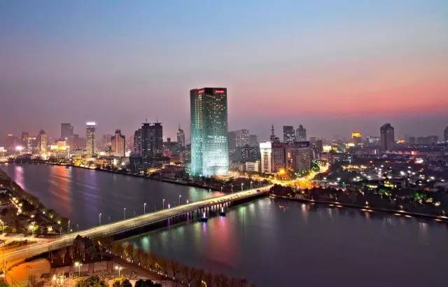 宁波万豪酒店任命施敏先生为酒店总经理