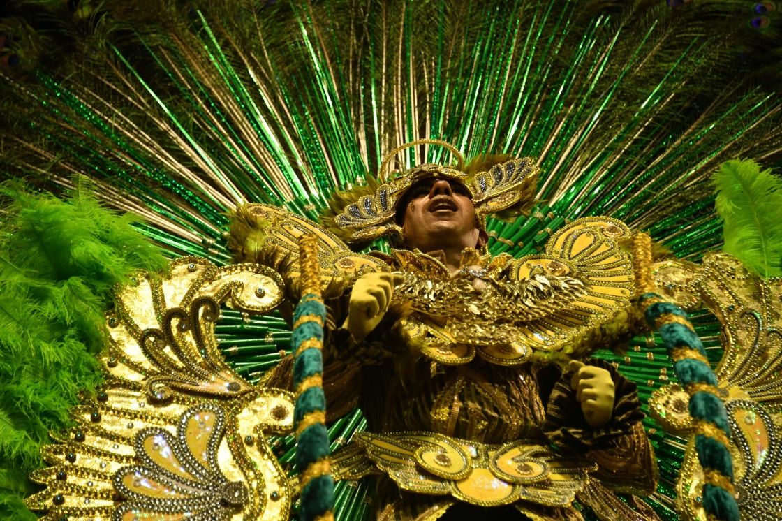 “地球上最盛大的表演” 巴西里约狂欢节开幕