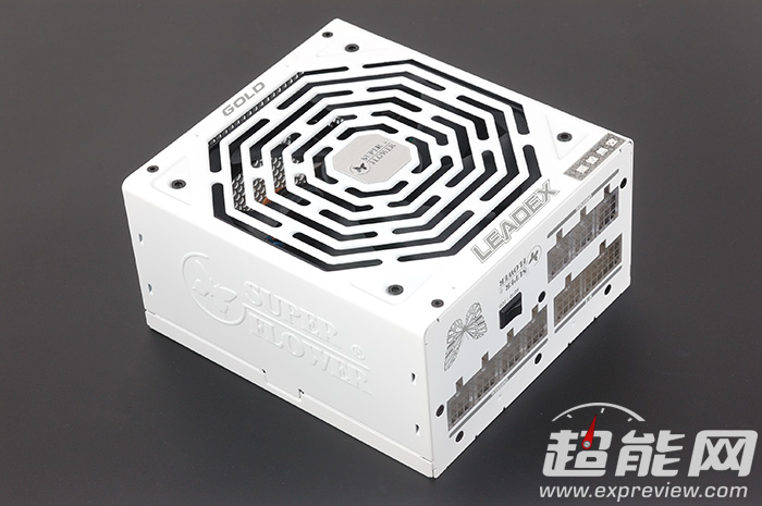 每日超值推荐:振华550W电源559元,ikbc poke