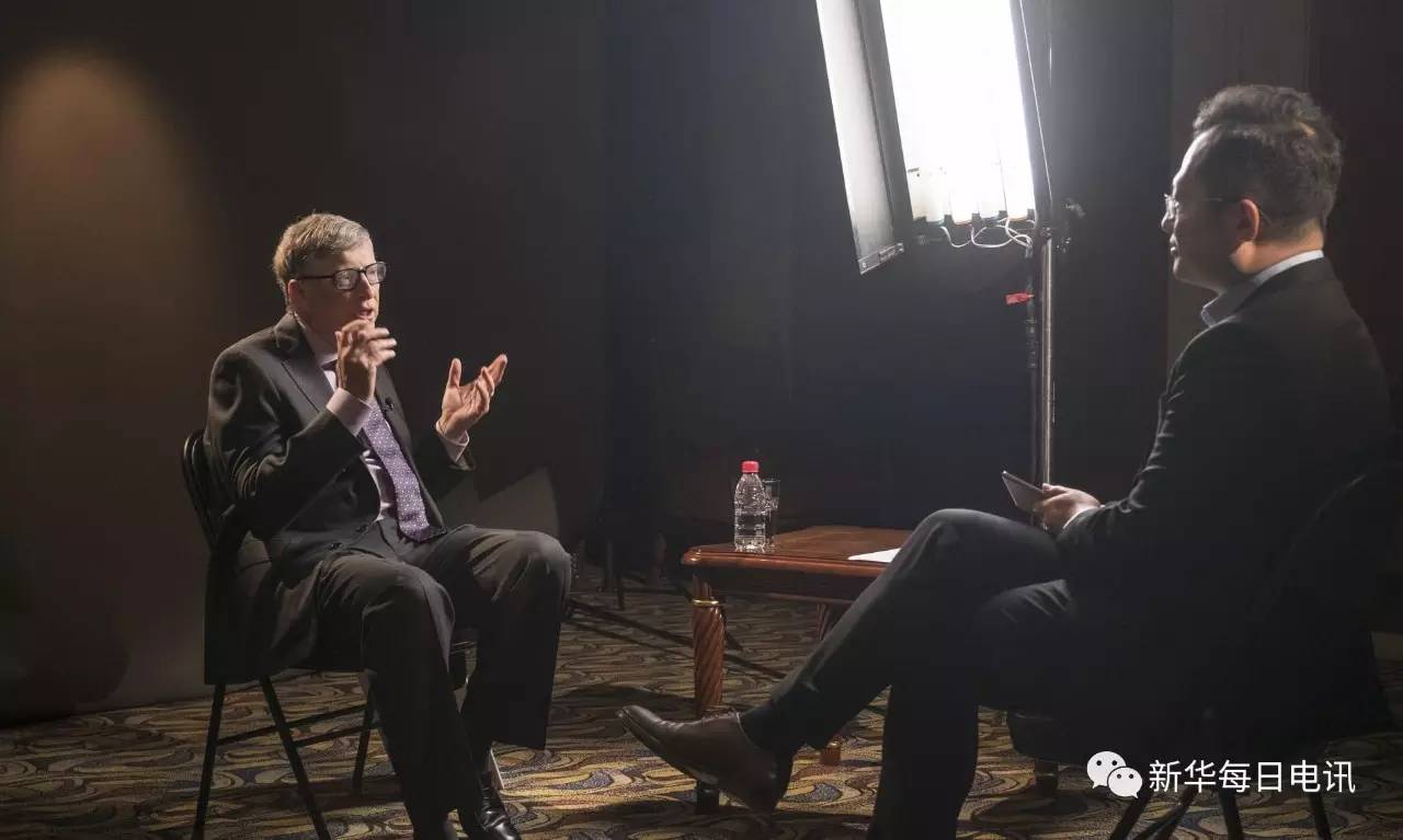 15 何润锋:常常有人找您借钱吗? 比尔·盖茨:没有.