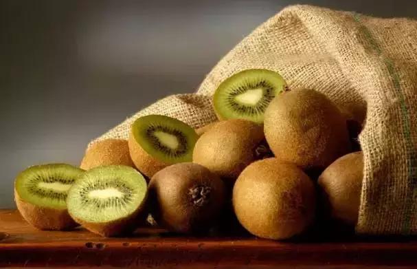 9件事让你的牙掉得快!多吃这些,上了年纪牙口