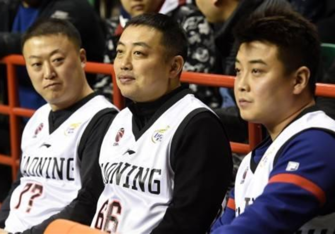 刘国梁卸任男乒主帅!马龙恩师上位 招马琳王皓