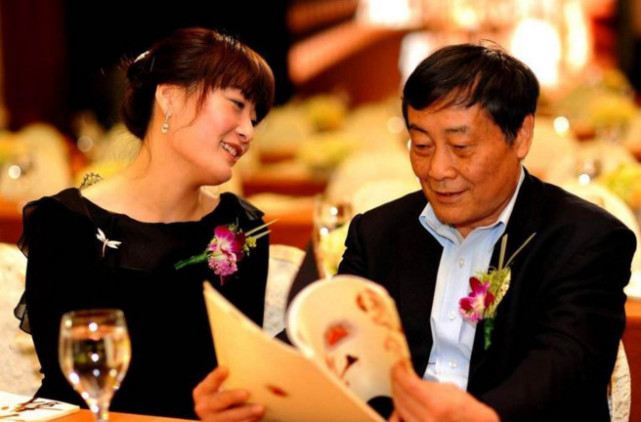 宗馥莉神秘收购香港上市公司,娃哈哈要变天了