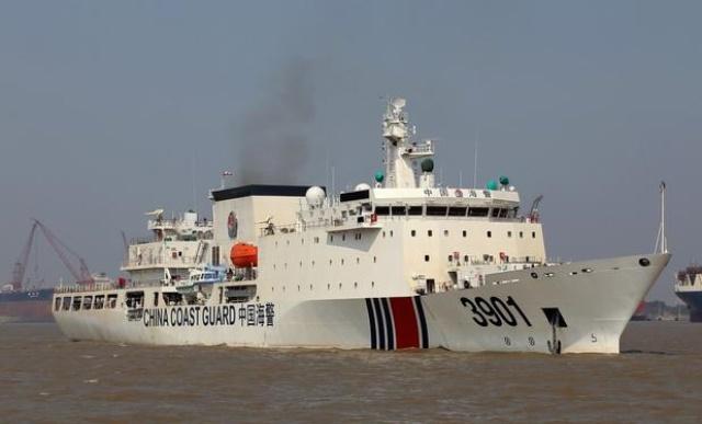 中国第2艘万吨海警船横空出世 海上维权大有帮助