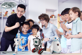 做人工智能需要积累,做AI教育更需要沉淀